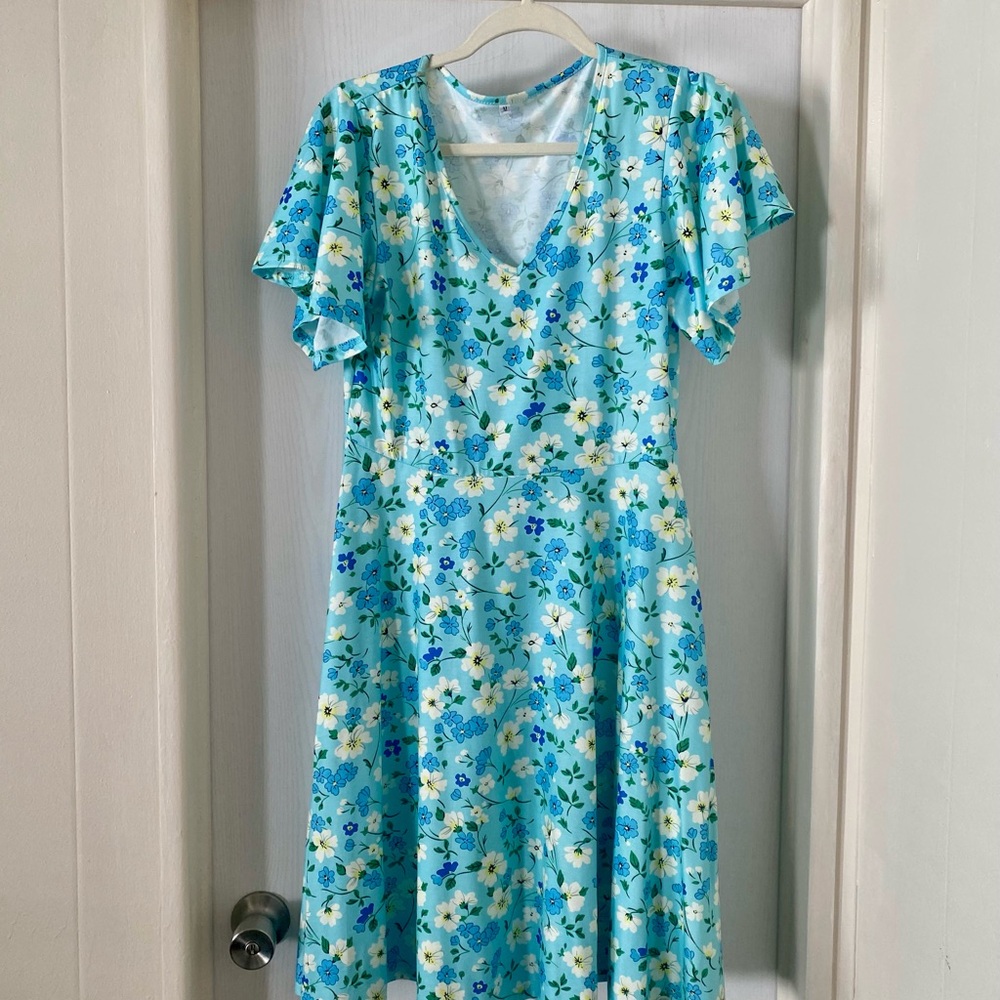 🌺3/$18 Sale Fit & Flare Floral Midi Dress